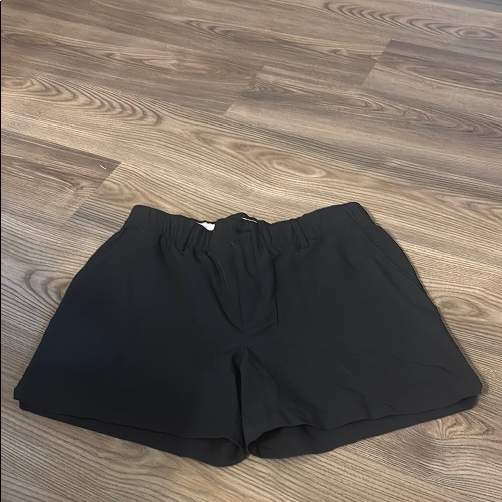 Black Women's Golf Shorts